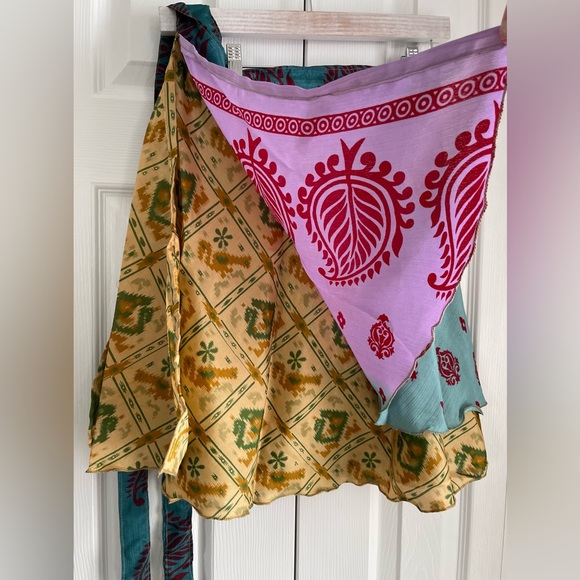 NWT-Sz.Regular-💯% Reclaimed Reversible Silk Sari Skirt- No Two are alike - Picture 7 of 10